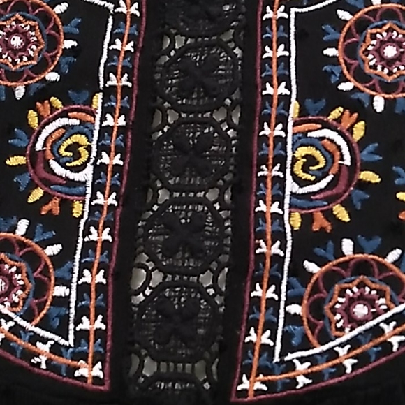 Miami  embroidery  tunic top - Picture 10 of 16